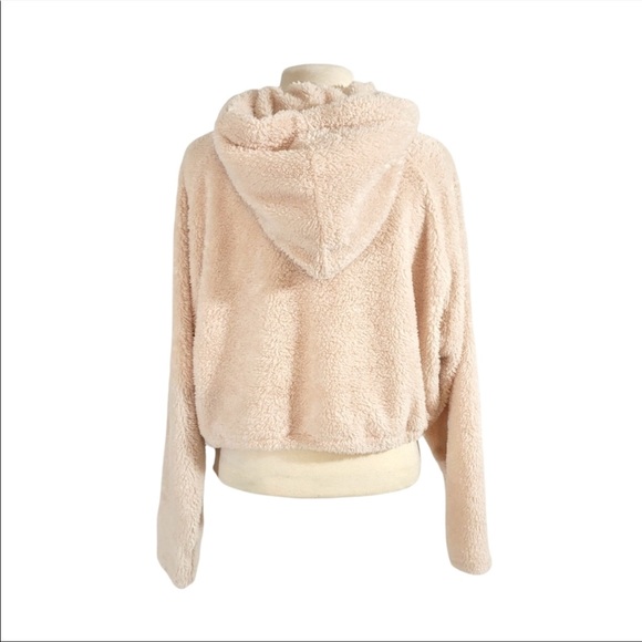 😊🧸Urban Outfitters Teddy Jacket Fleece Hooded Long Sleeve Cropped 🧸😊~ med - Picture 8 of 13